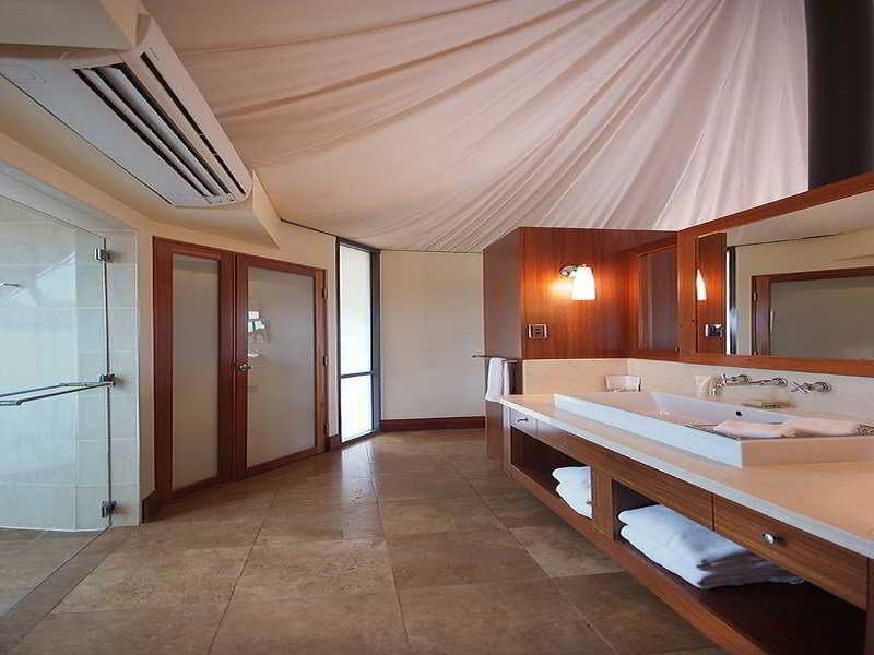 Longitude 131 Hotel Ayers Rock Room photo